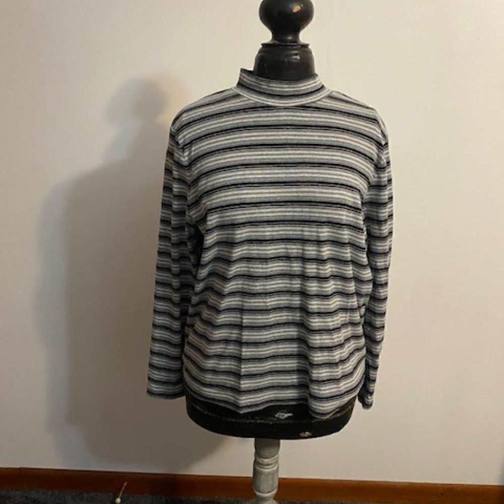 Kim Rogers stretch Gray, Black, White stripe sweater, size XL